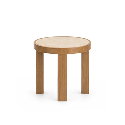 طاولة جانبية خارجية بتصميم ساحلي