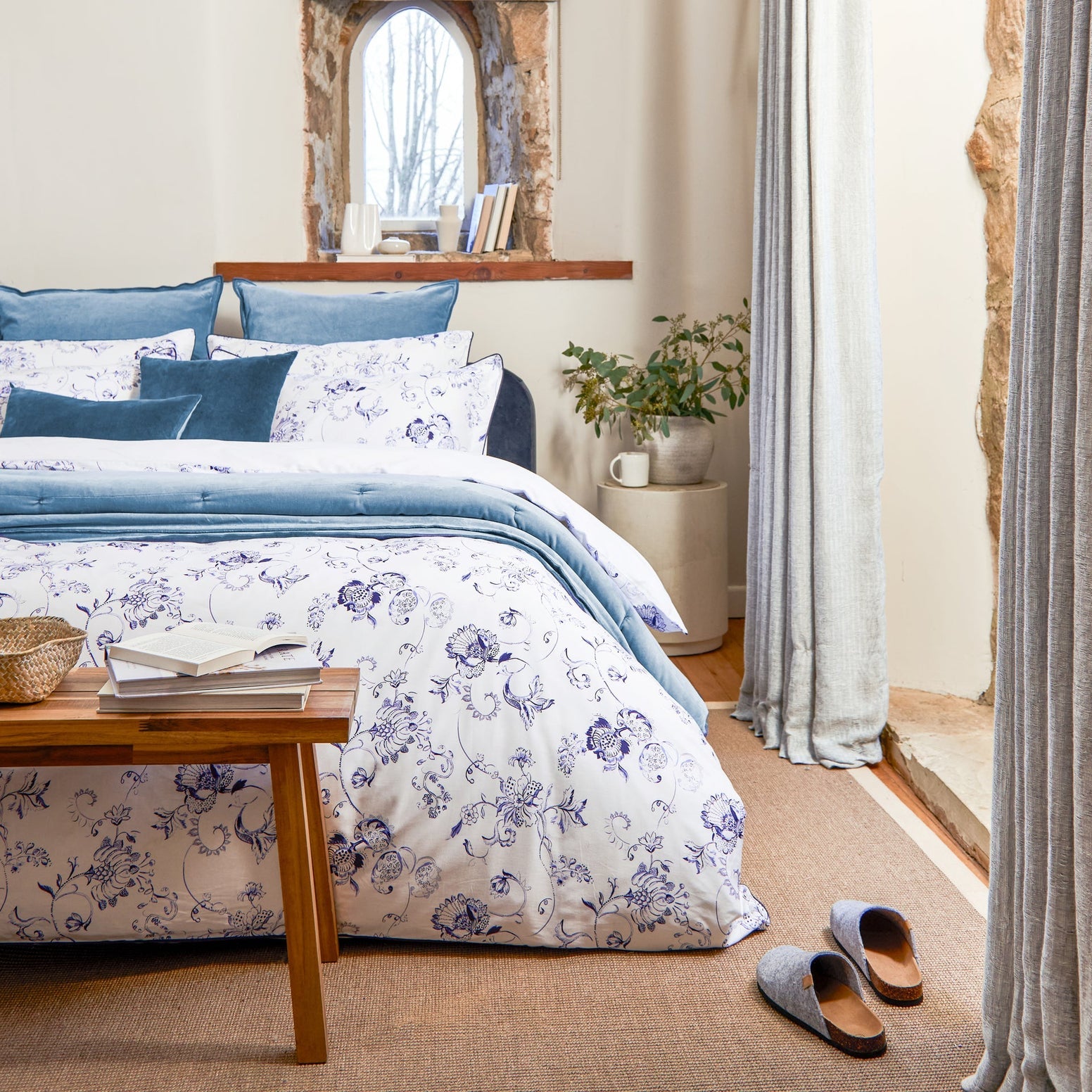 Wisteria Duvet Set image