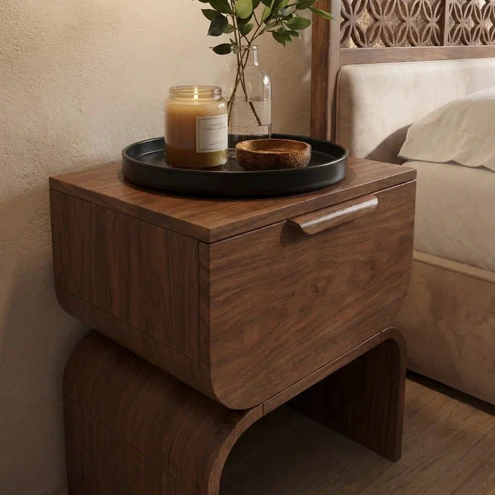 Daf'a Bedside Table image